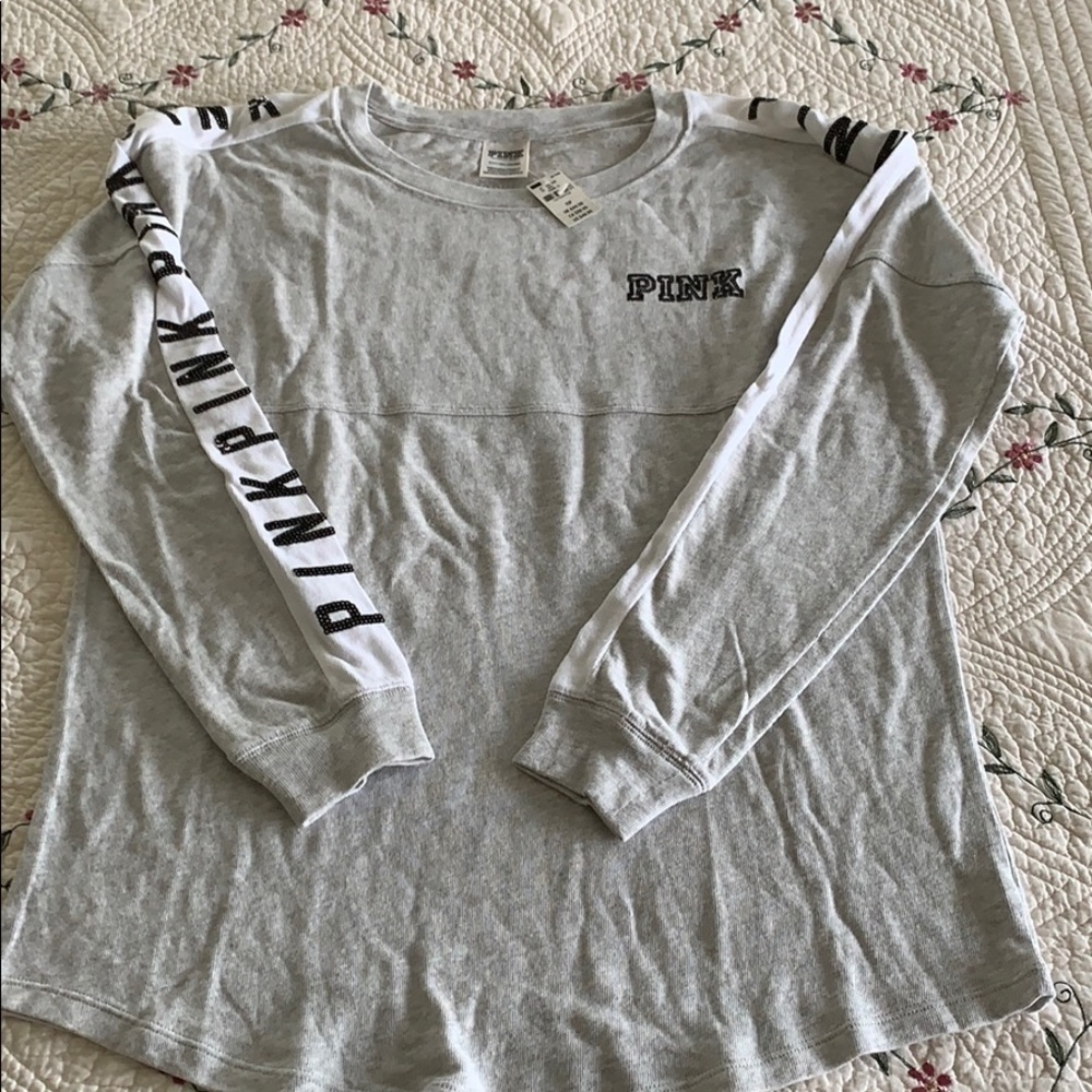 Vs pink long sleeves t-shirt